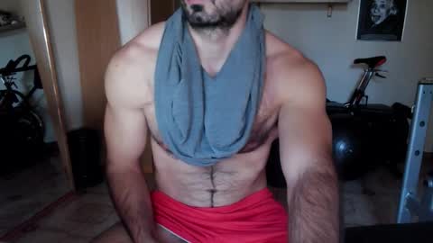 Snapshot of madmax20x chatting on 27, 10, 2025 madmax20x online show from 27, 10, 2025