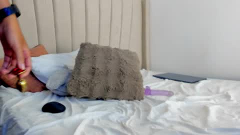 Snapshot of mady_edwards chatting on 25, 2, 2026 Mady online show from 25, 2, 2026