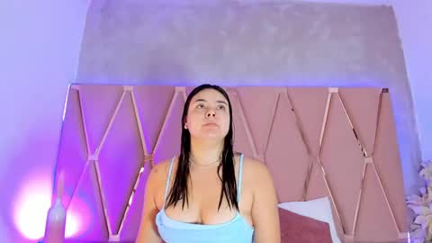 Snapshot of mady_james chatting on 4, 10, 2025 Mady James online show from 4, 10, 2025
