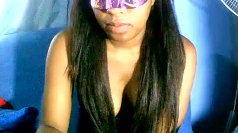 MaelahLove online show from 19, 12, 2024