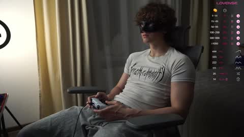 Mike XMaestro 3369 online show from 18, 10, 2025