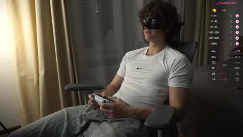 Mike XMaestro 3369 online show from 28, 10, 2025