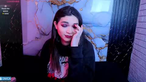 Snapshot of maevekuro chatting on 21, 2, 2026 maevekuro online show from 21, 2, 2026