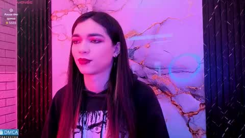 Snapshot of maevekuro chatting on 27, 2, 2026 maevekuro online show from 27, 2, 2026