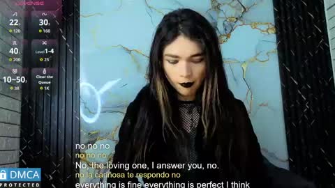 Snapshot of maevekuro chatting on 19, 5, 2026 maevekuro online show from 19, 5, 2026