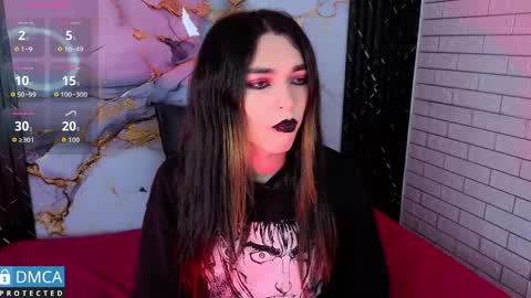 Snapshot of maevekuro chatting on 26, 5, 2026 maevekuro online show from 26, 5, 2026