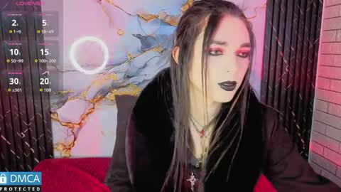 Snapshot of maevekuro chatting on 29, 5, 2026 maevekuro online show from 29, 5, 2026