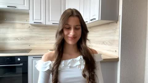 Sophie online show from 14, 4, 2026