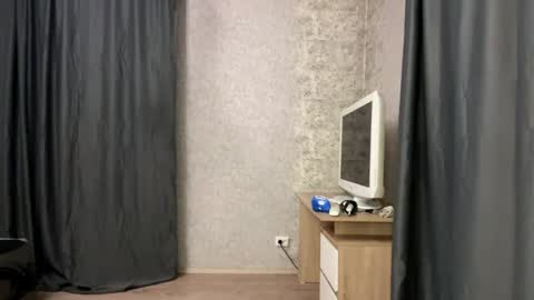 Marie online show from 2, 4, 2026