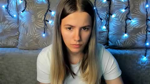 Maggie online show from 22, 10, 2025