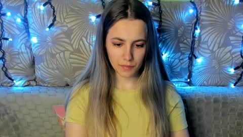 Snapshot of maggiecake chatting on 22, 4, 2026 Maggie online show from 22, 4, 2026