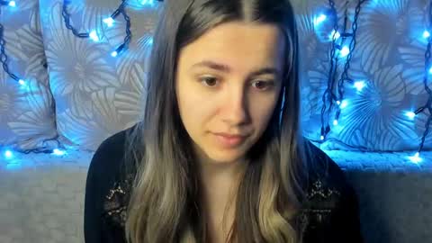 Snapshot of maggiecake chatting on 3, 5, 2026 Maggie online show from 3, 5, 2026