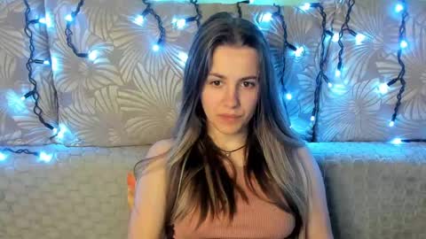 Snapshot of maggiecake chatting on 26, 5, 2026 Maggie online show from 26, 5, 2026