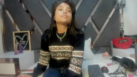 Snapshot of maggyx_69 chatting on 30, 6, 2026 Kimy online show from 30, 6, 2026