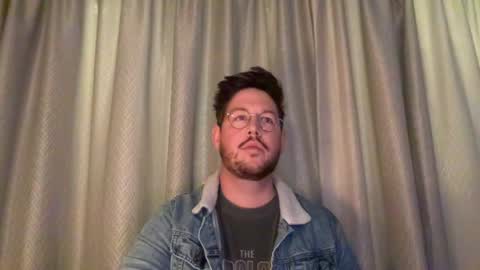 Snapshot of magic2054 chatting on 12, 6, 2026 magic2054 online show from 12, 6, 2026
