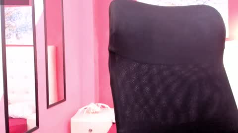 My name is magic axa grahamDont forget to follow me IG online show from 19, 11, 2025