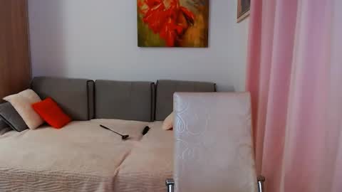 Snapshot of magic_blondie chatting on 29, 12, 2024 Margo online show from 29, 12, 2024