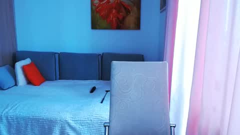 Snapshot of magic_blondie chatting on 3, 2, 2025 Margo online show from 3, 2, 2025