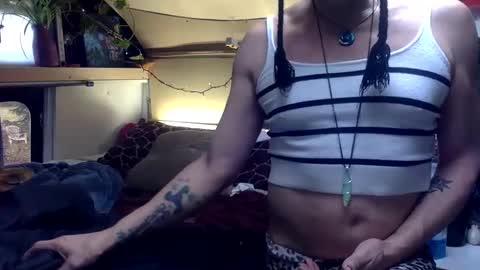 Gaia Love online show from 31, 12, 2024