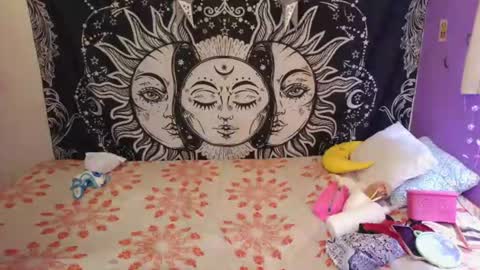 Snapshot of magic_clairewitch chatting on 29, 7, 2026 Claire online show from 29, 7, 2026