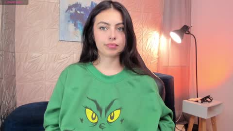 Snapshot of magic_fernanda chatting on 16, 12, 2024 Fer online show from 16, 12, 2024