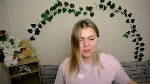 Snapshot of magic_katarina_ chatting on 5, 12, 2024 magic_katarina_ online show from 5, 12, 2024