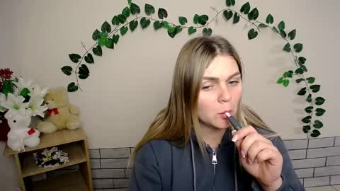 Snapshot of magic_katarina_ chatting on 24, 12, 2024 magic_katarina_ online show from 24, 12, 2024