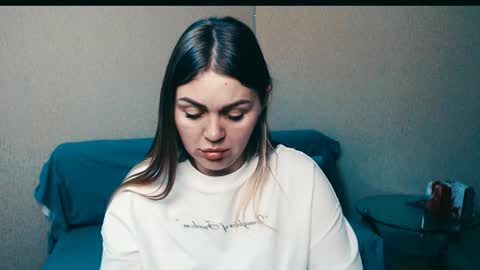 magic_katarina_ online show from 25, 10, 2025