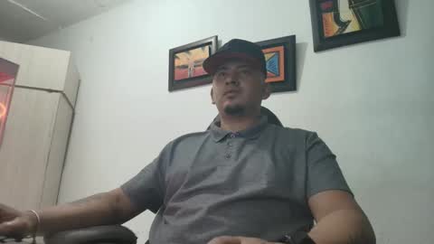 magic_milk23 online show from 1, 11, 2025