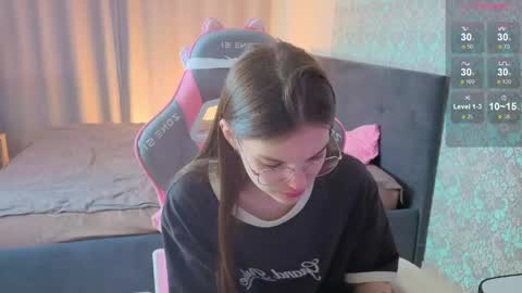 Snapshot of magic_shy chatting on 7, 5, 2026 Merry online show from 7, 5, 2026
