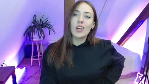 Zooey online show from 18, 2, 2025