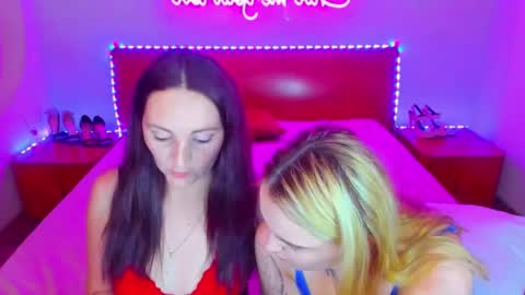 Snapshot of magiceyess chatting on 7, 12, 2024 Lili and Bella online show from 7, 12, 2024