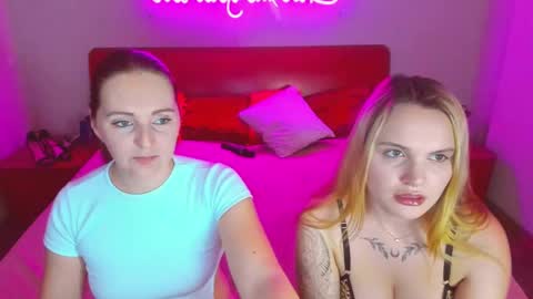 Snapshot of magiceyess chatting on 26, 2, 2025 Lili and Bella online show from 26, 2, 2025