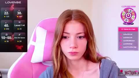 Snapshot of magicladyy chatting on 9, 3, 2025 Angel online show from 9, 3, 2025