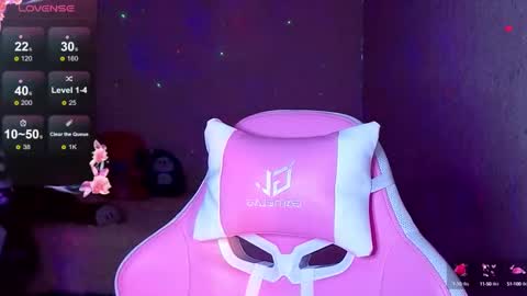 Snapshot of magicladyy chatting on 19, 9, 2025 Angel online show from 19, 9, 2025