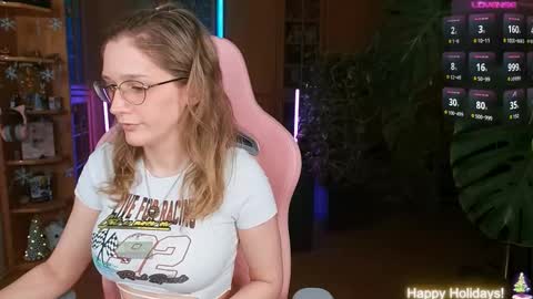 Nicole online show from 4, 12, 2025