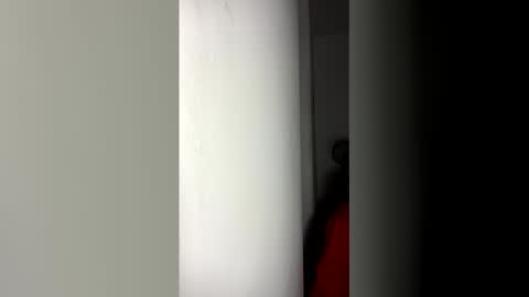 Snapshot of magieethomsonn chatting on 3, 3, 2026 Magiee online show from 3, 3, 2026