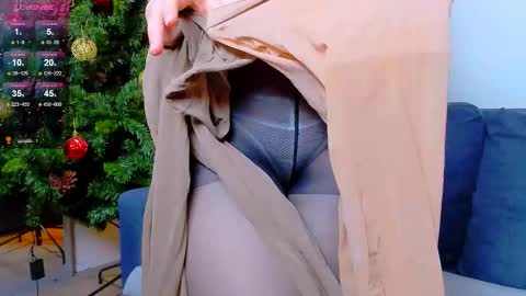 Jade online show from 30, 1, 2025