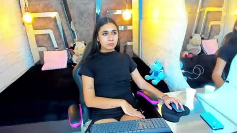 Snapshot of mahiara_hot chatting on 31, 7, 2026 mahiara hot online show from 31, 7, 2026
