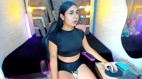 Snapshot of mahiara_hot chatting on 3, 8, 2026 mahiara hot online show from 3, 8, 2026