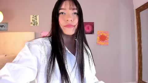 Snapshot of maia_w10 chatting on 6, 7, 2026 Maia online show from 6, 7, 2026