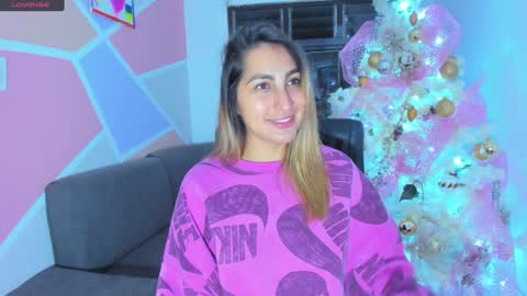   online show from 8, 1, 2025