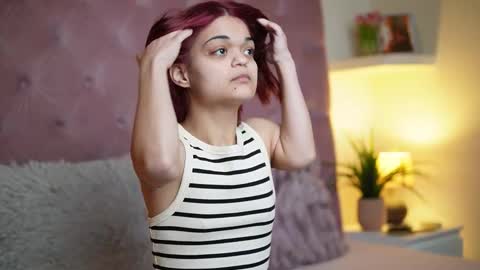  Maia  online show from 29, 3, 2026