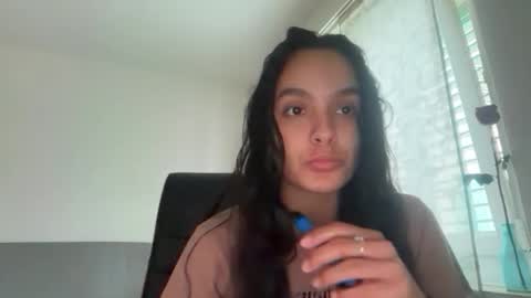 Maia  online show from 28, 4, 2026