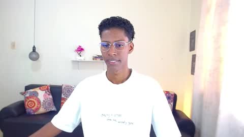 Snapshot of maiki18 chatting on 16, 1, 2025 I am Maik online show from 16, 1, 2025