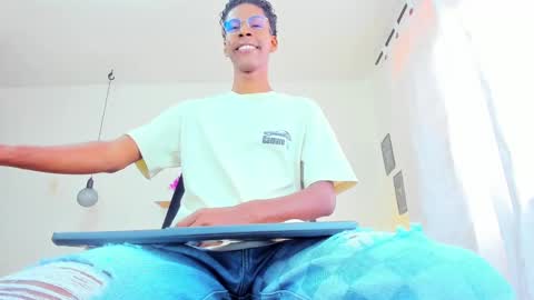 Snapshot of maiki18 chatting on 21, 1, 2025 I am Maik online show from 21, 1, 2025