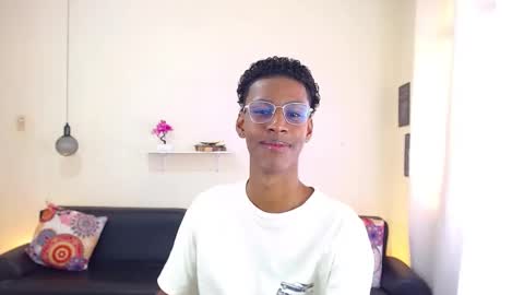 Snapshot of maiki18 chatting on 26, 2, 2025 I am Maik online show from 26, 2, 2025