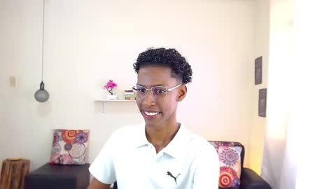 Snapshot of maiki18 chatting on 10, 3, 2025 I am Maik online show from 10, 3, 2025