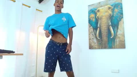 Snapshot of maiki18 chatting on 11, 9, 2025 I am Maik online show from 11, 9, 2025