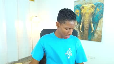 Snapshot of maiki18 chatting on 24, 9, 2025 I am Maik online show from 24, 9, 2025